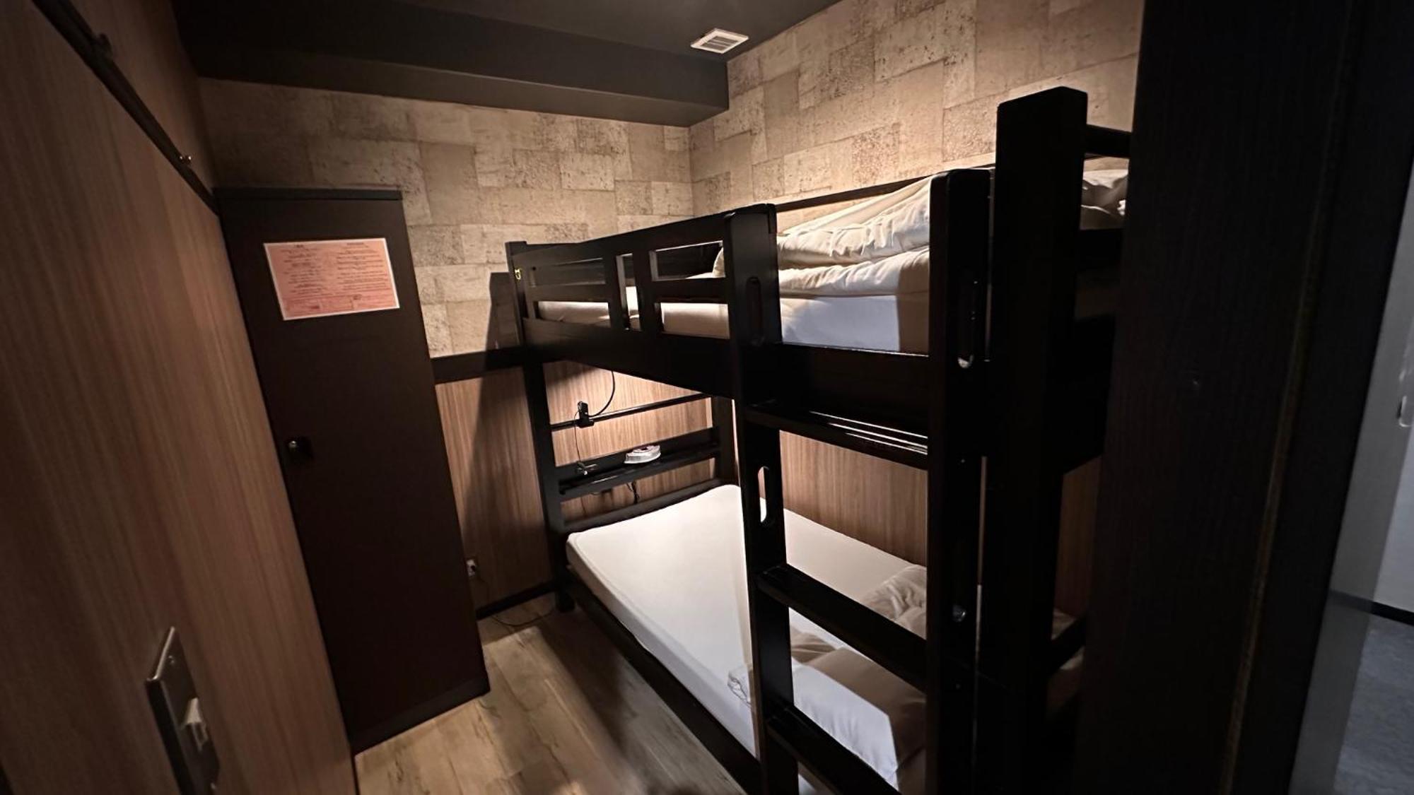 Hotel Capsule Inn שיזוקה מראה חיצוני תמונה
