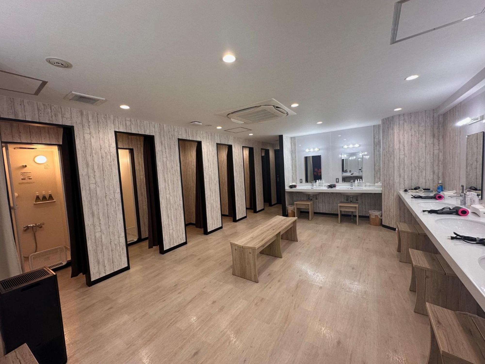 Hotel Capsule Inn שיזוקה מראה חיצוני תמונה