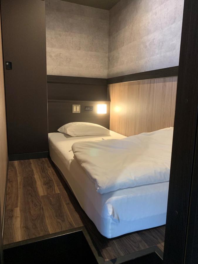 Hotel Capsule Inn שיזוקה מראה חיצוני תמונה