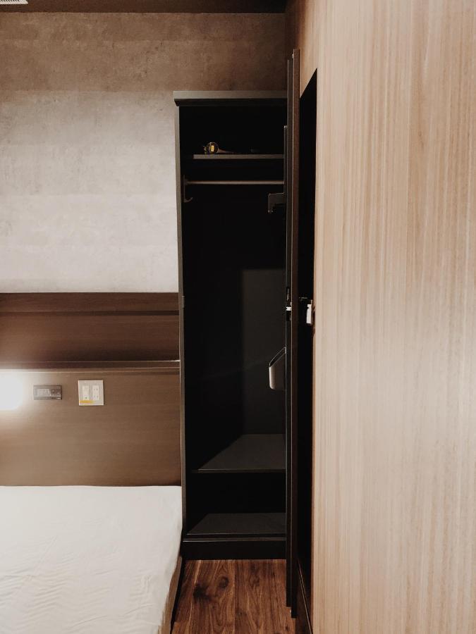 Hotel Capsule Inn שיזוקה מראה חיצוני תמונה