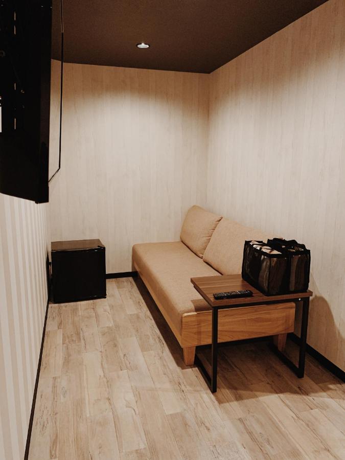Hotel Capsule Inn שיזוקה מראה חיצוני תמונה